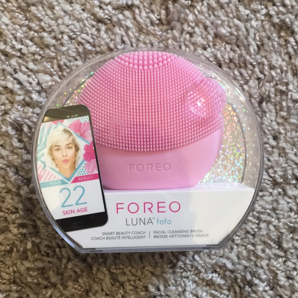 Foreo Facial Cleansing Brush